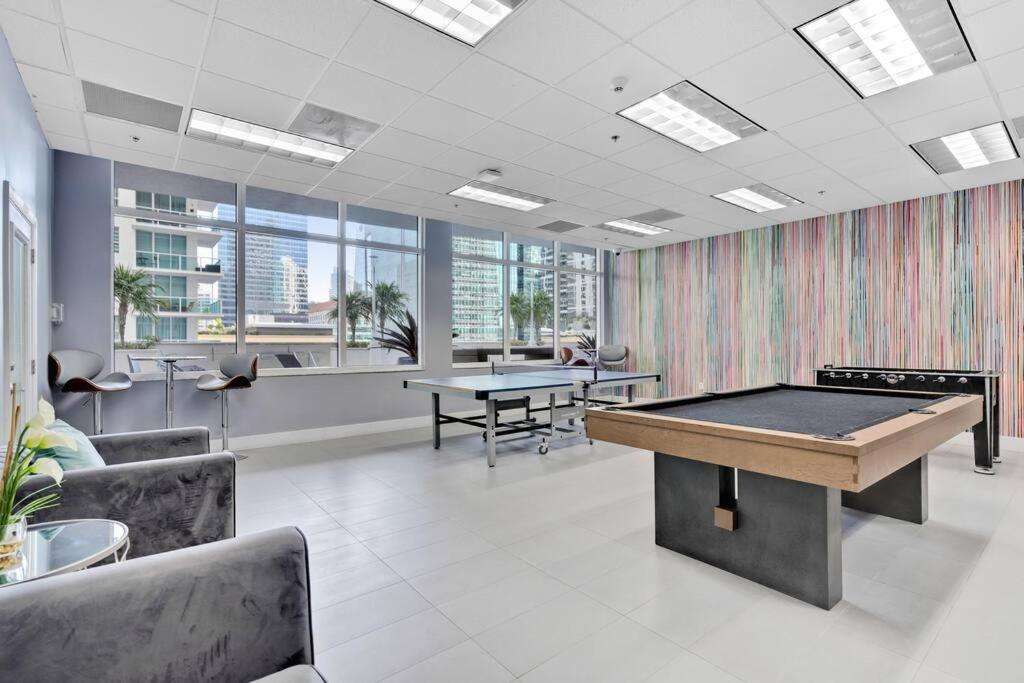 Modern 2/2 With Beautiful Ocean And Brickell Views Apartment ไมอามี ภายนอก รูปภาพ